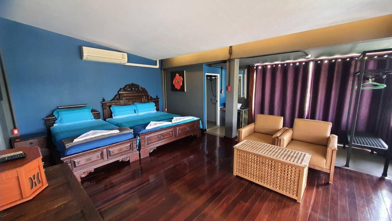 Baan Mae Khian Cafe & Boutique Hotel Ayutthaya Extérieur photo