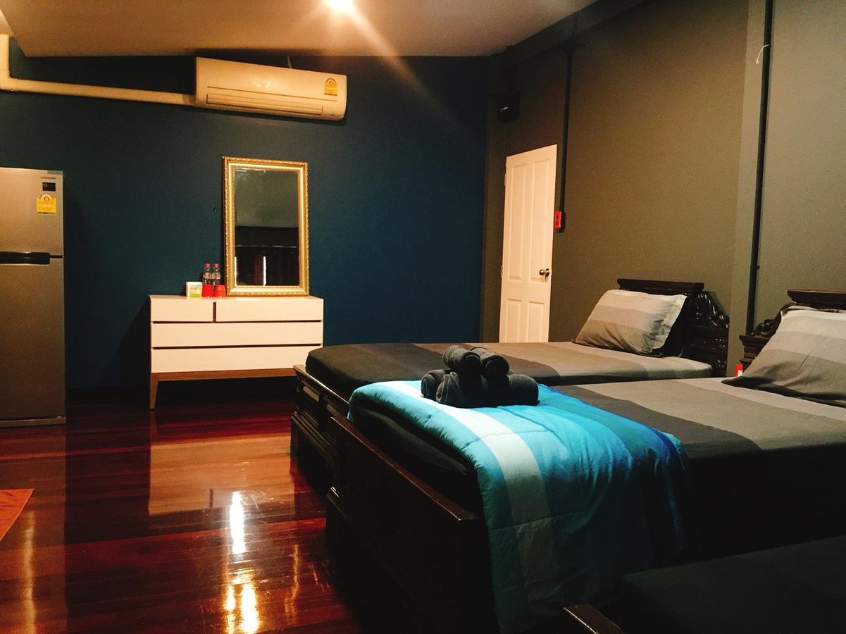 Baan Mae Khian Cafe & Boutique Hotel Ayutthaya Extérieur photo
